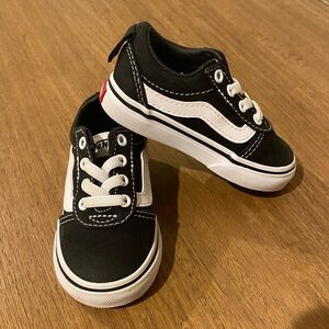 Vans Old Skool Elastic Lace Shoe